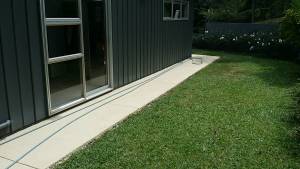 Side path concrete resufaced